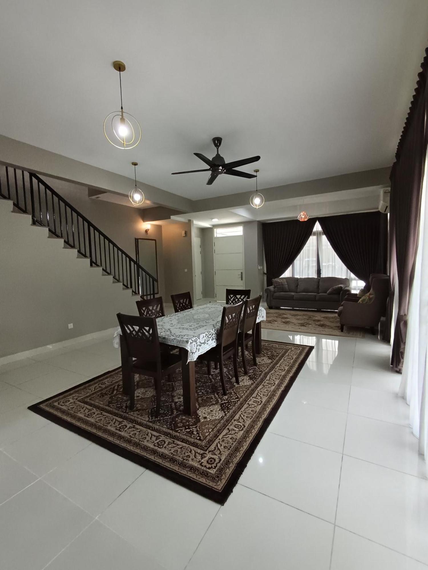 Pinevalley Homestay Putrajaya Presint 12 Екстериор снимка