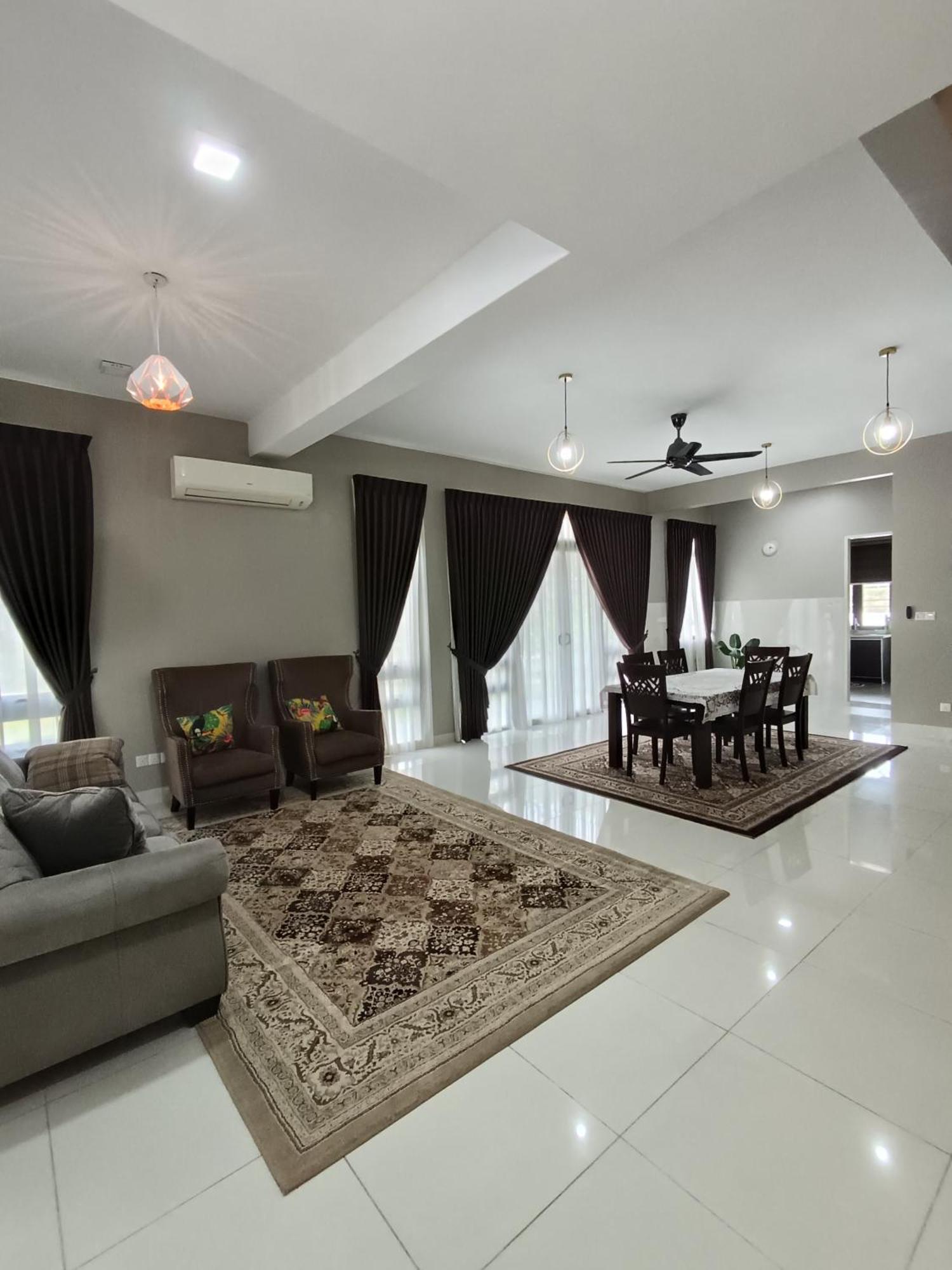 Pinevalley Homestay Putrajaya Presint 12 Екстериор снимка