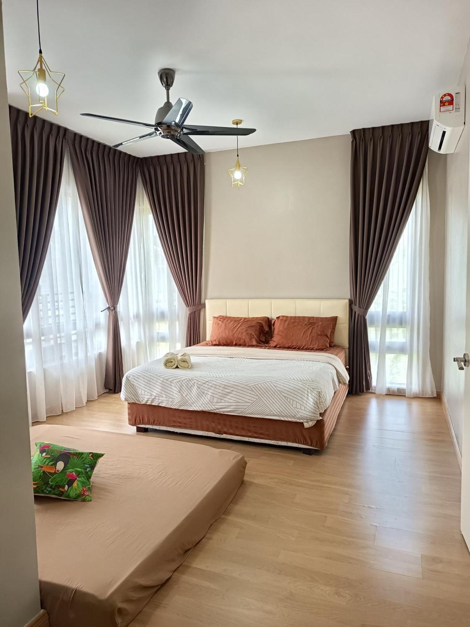 Pinevalley Homestay Putrajaya Presint 12 Екстериор снимка